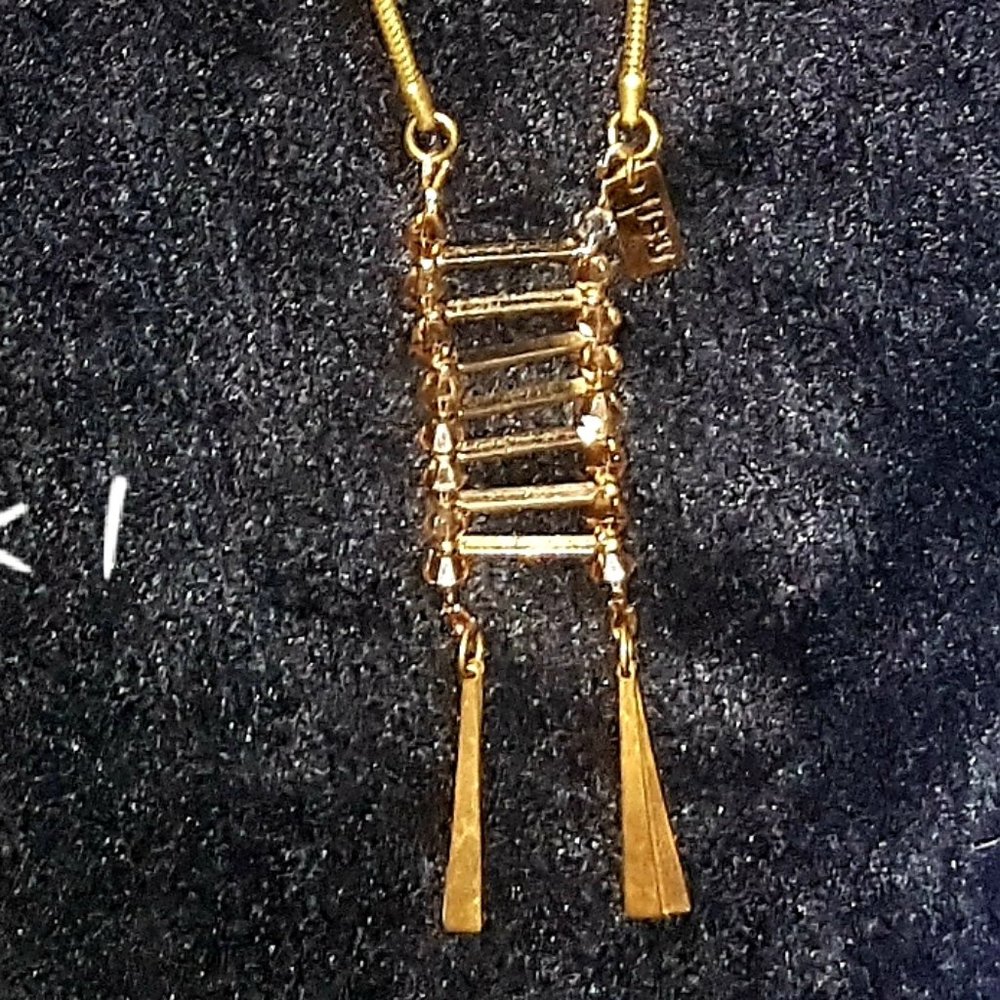 Interesting Retro Necklace